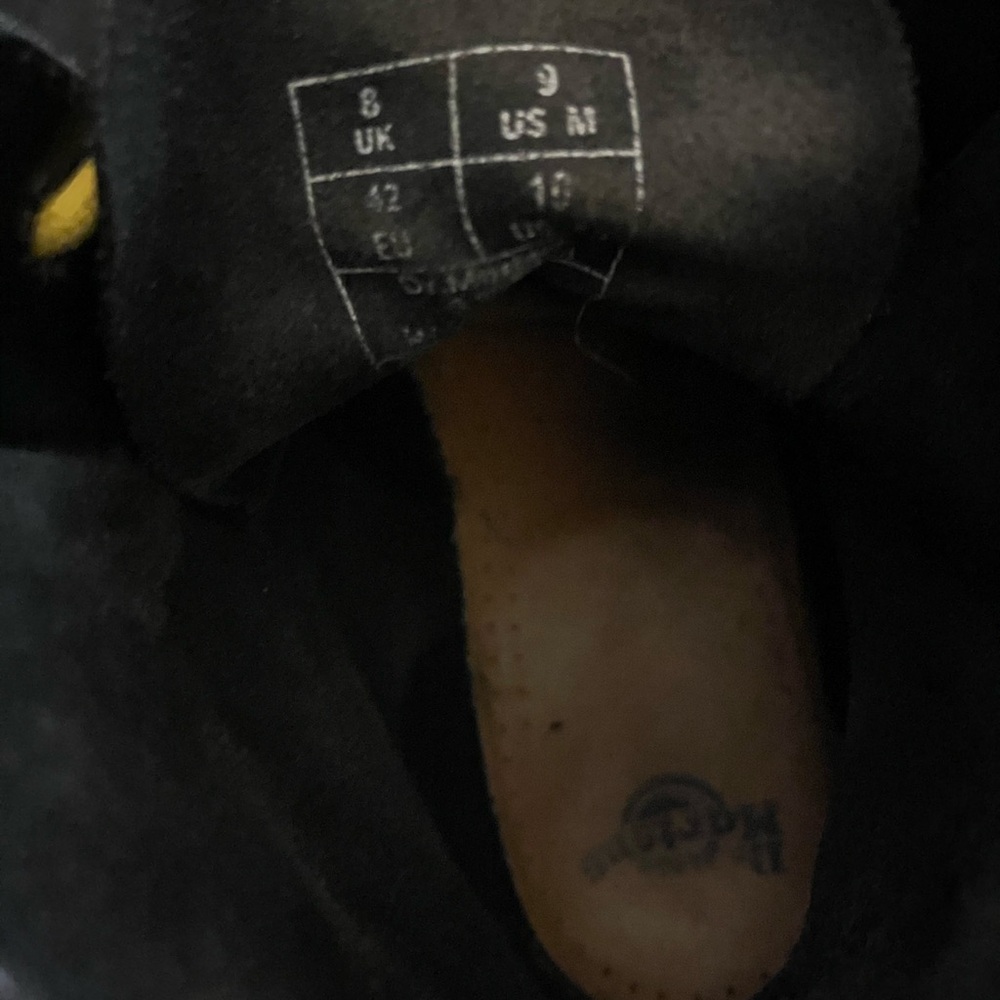 Dr Marten Boots - Picture 5 of 5
